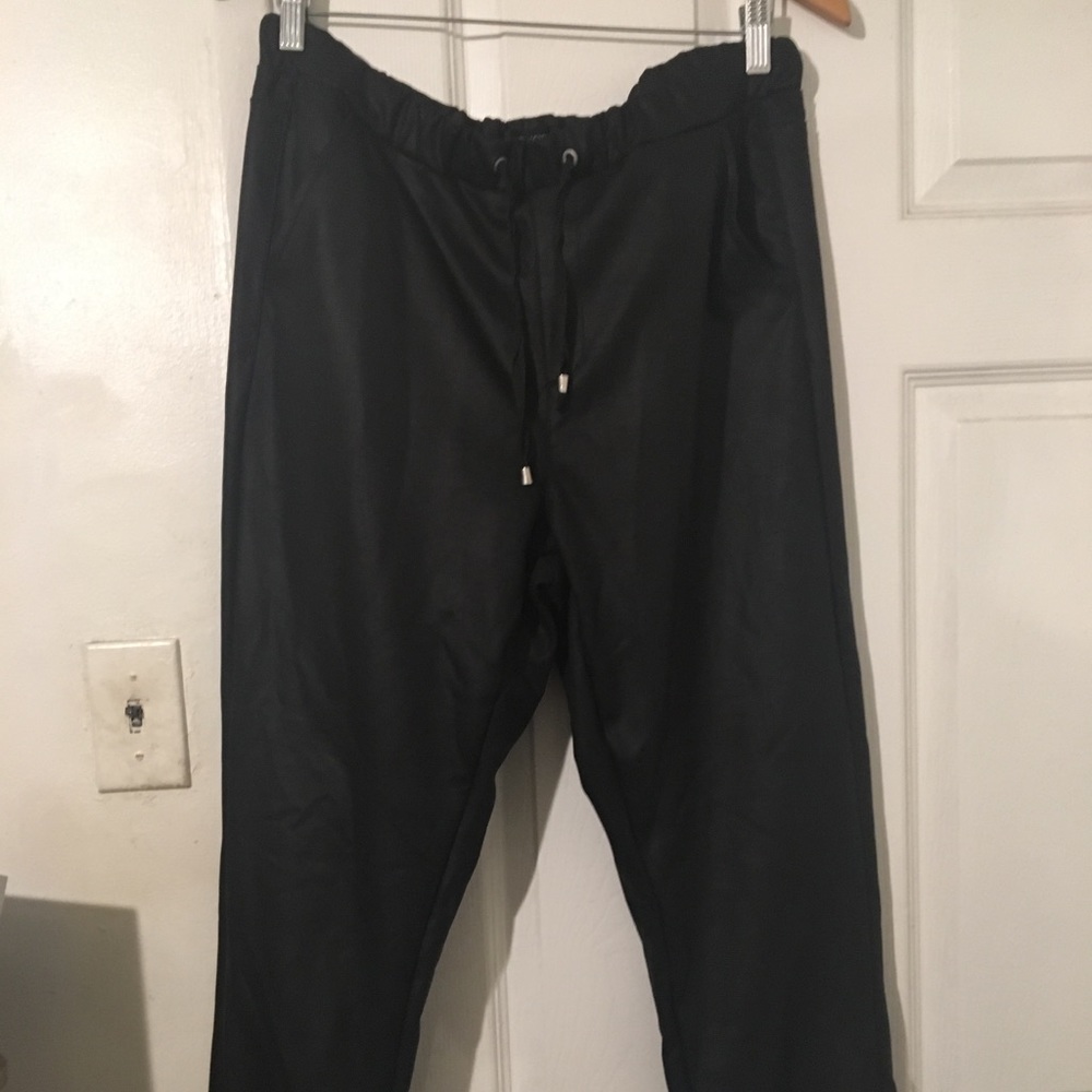 ⭕️SOLD⭕️ TOPSHOP BLACK JOGGERS